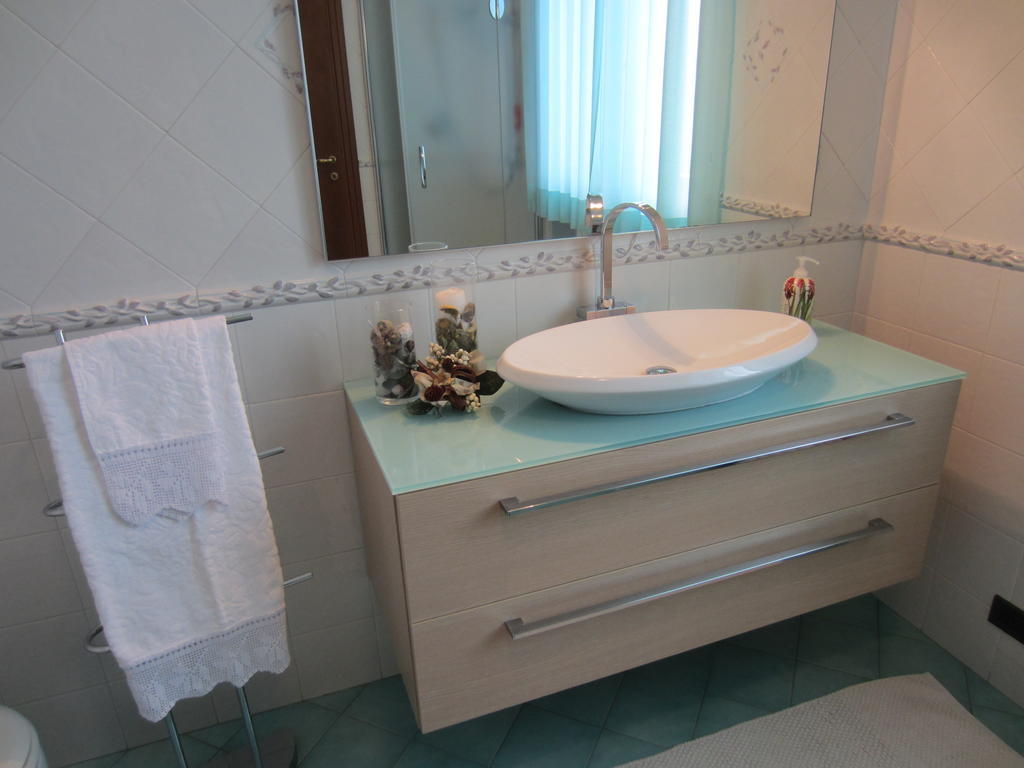 Cornale Marinella B&B الغرفة الصورة